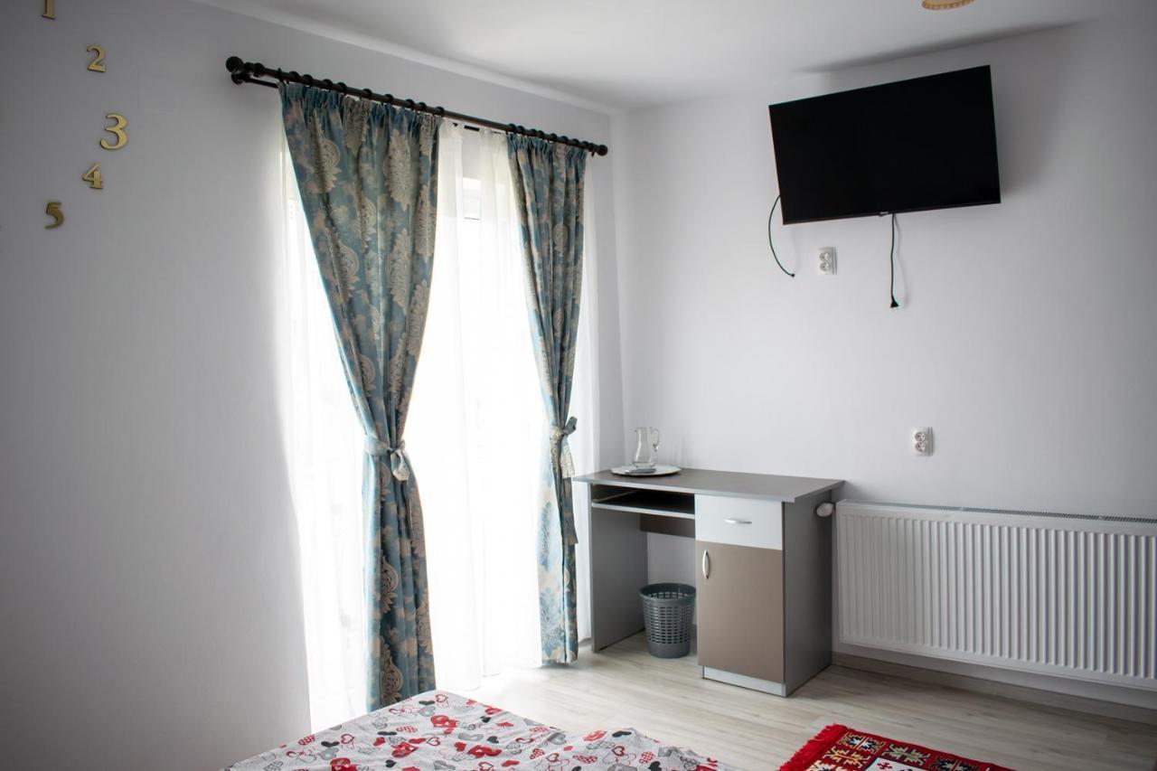 Casa Nevada Hotel Árgyasudvarhely Kültér fotó