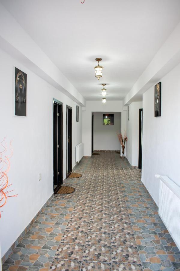 Casa Nevada Hotel Árgyasudvarhely Kültér fotó